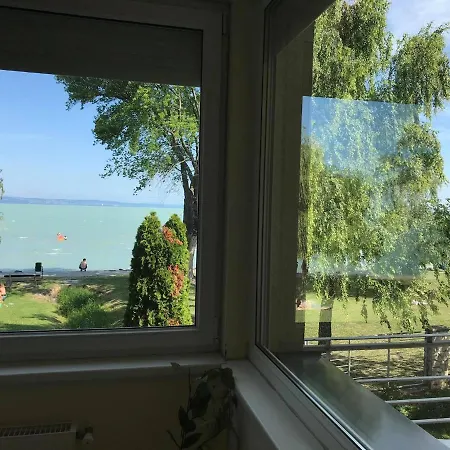 Balatoni Szello Apartman Σίοφοκ